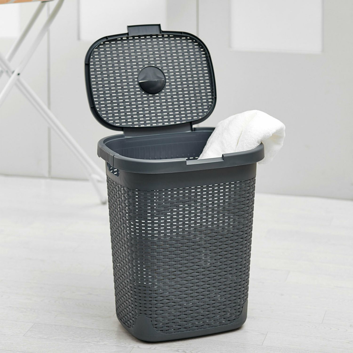 Cesto Organizador Rattan 50 Litros Com Tampa E Alça Arqplast