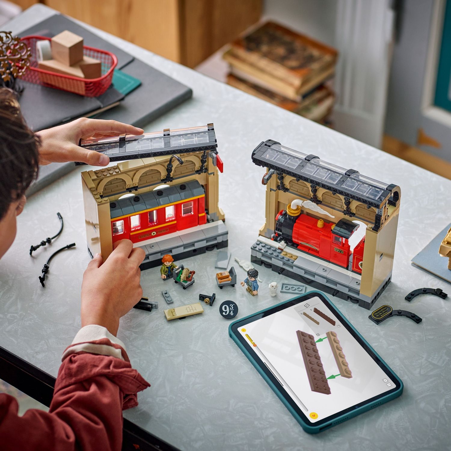 LEGO Harry Potter - Book Nook: Hogwarts Express only £89.99