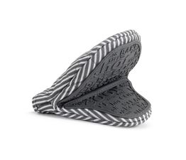 Zeal - Hot Grab Mini Oven Mitt Grey Stripe