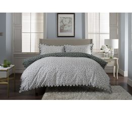 The Lyndon Company - Ashling Garden Duvet Set Sage