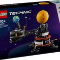 LEGO Technic - Planet Earth & Moon in Orbit additional 4