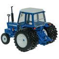 Britains - Farm Toys Ford 7600 with Dual Rear Wheels additional 5