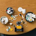 LEGO Disney Pixar - WALL-E and EVE additional 4