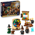 LEGO Harry Potter - Hogwarts Castle Sorting Hat Ceremony additional 1