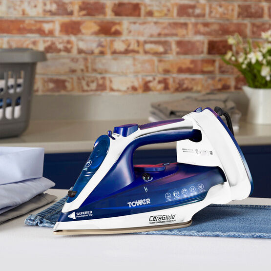 Tower Ceraglide 2 in 1 Cord / Cordless Iron (2400W) - Blue