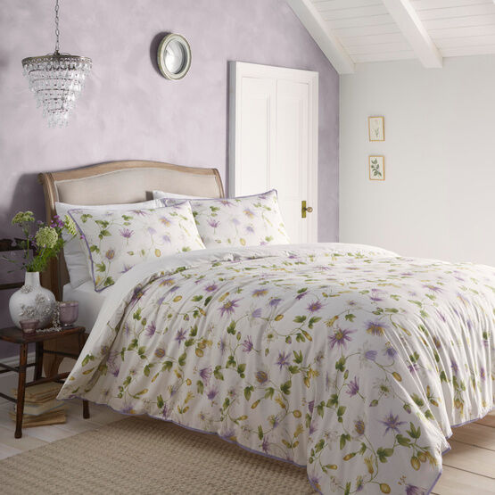 Appletree Heritage - Passion Fruit - 100% Cotton Duvet Cover Set - Lilac