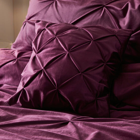 Soiree - Mira - Velvet Cushion Cover - 43 x 43cm in Damson