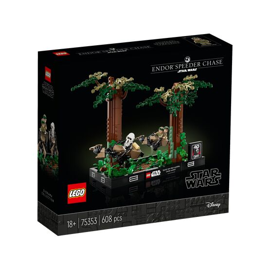 LEGO Star Wars Endor Speeder Chase Diorama