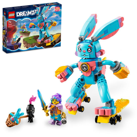 LEGO Titan Izzie & Bunchu the Bunny