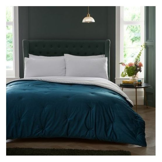 Appletree Heritage - Austell - Velvet Bedspread - 150cm x 220cm in Teal
