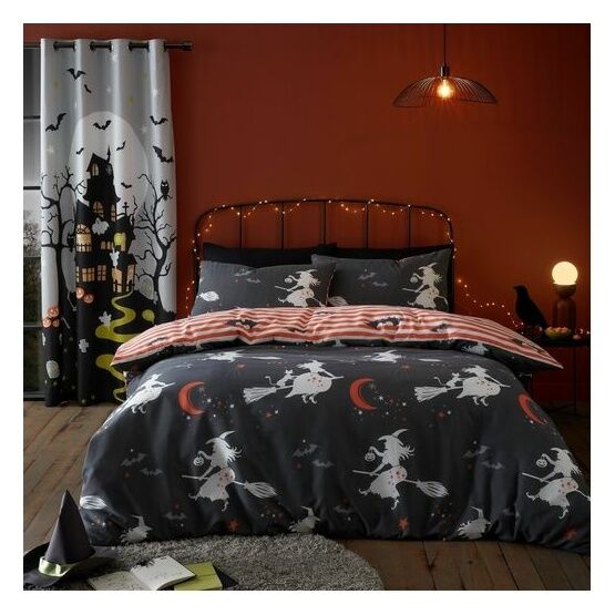 Bedlam - Flying Witches - Glow in the Dark Duvet Cover Set - Charcoal