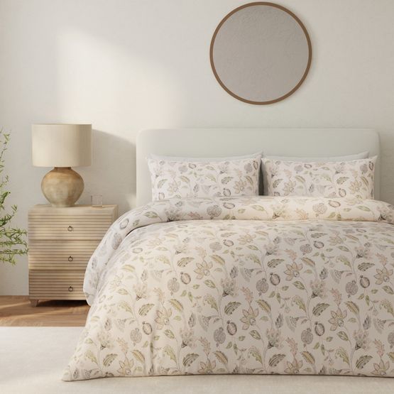 Vantona - Bay Jacobean Quilt Cover Set