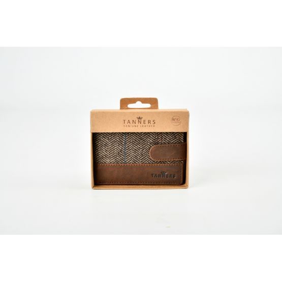 Tanners - Waxed Hunter Leather Wallet Brown