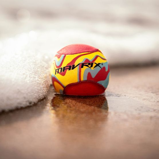 Wilton Bradley - Mavrix Water Skim Ball Assortment