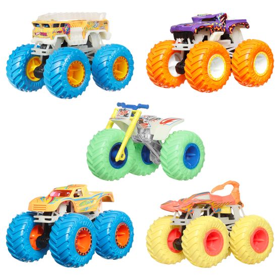 Hot Wheels - Monster Trucks Toy Truck that Glows in the Dark Assortment