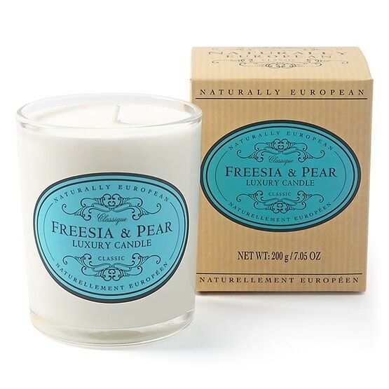 The Somerset Toiletry Co. Naturally European Freesia & Pear Candle 200g